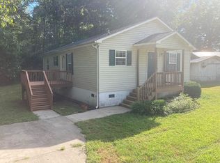 1825 Augusta Dr, Thomasville, NC 27360