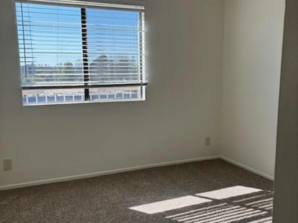 5608 Saint Clair Ave APT 201, Valley Village, CA 91607