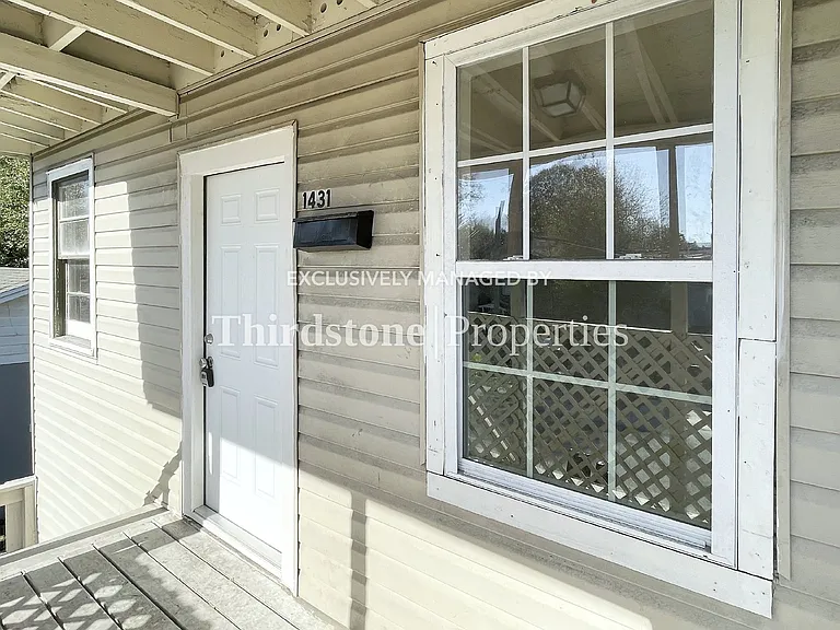 1431 W 18th St — Photo 14