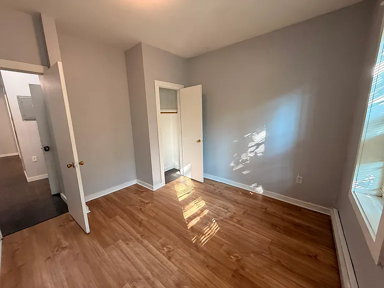 29 Bartholdi Ave #A1 — Photo 1