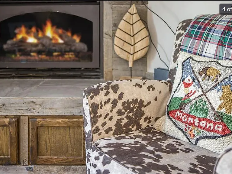 Gas fireplace and extra storage cabinets