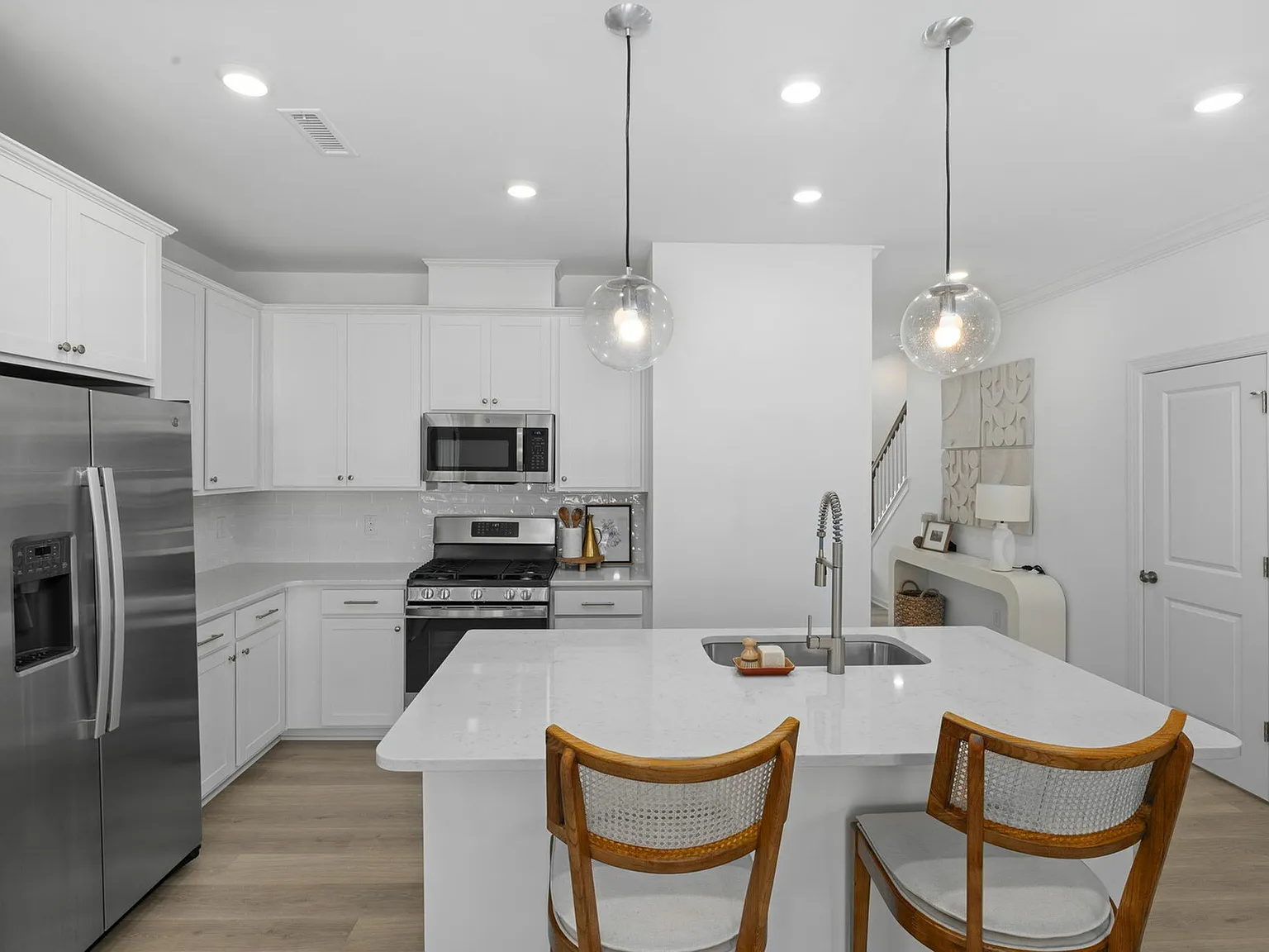 ABODE Alderwood — Photo 2