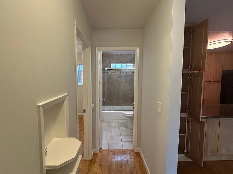250 Palo Alto Ave — Photo 18