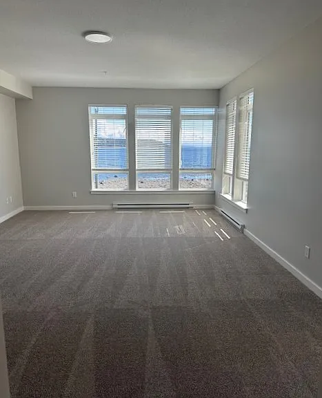 550 Island Hwy S — Photo 14