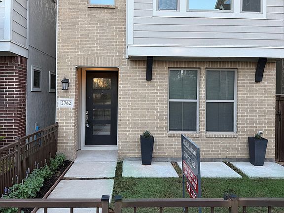 3rd image of 2762 Yellow Jasmine Ln
