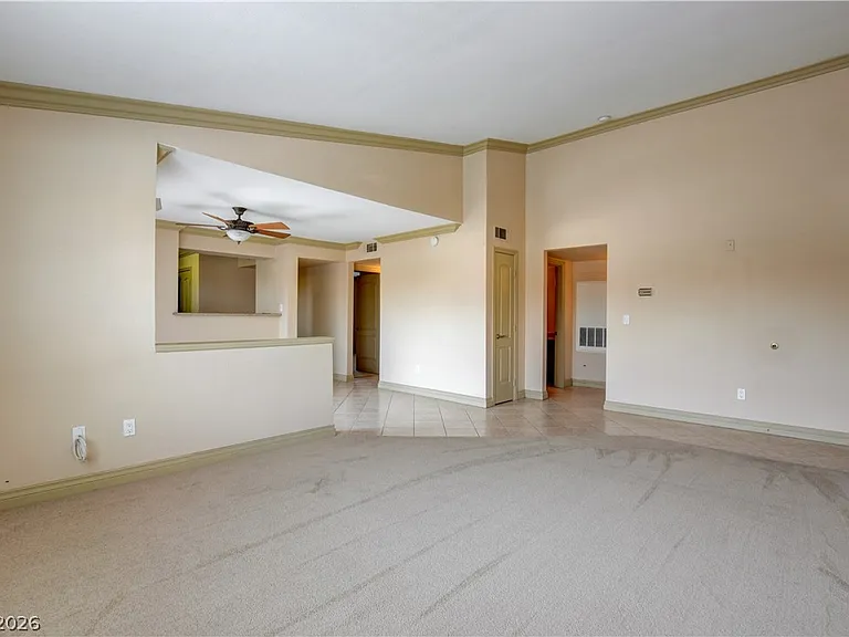 1150 N Buffalo Dr #2033 — Photo 5