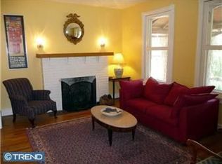 907 Old Lancaster Rd, Bryn Mawr, PA 19010