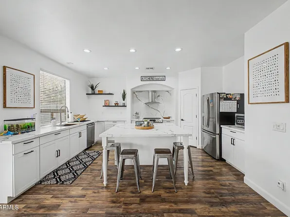 10417 W Wood Street, Tolleson, AZ 85353