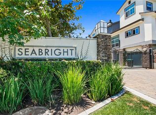 599 Seabright Cir, Costa Mesa, CA 92627