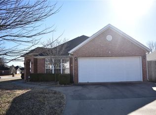 951 Nicholson Ave, Springdale, AR 72764