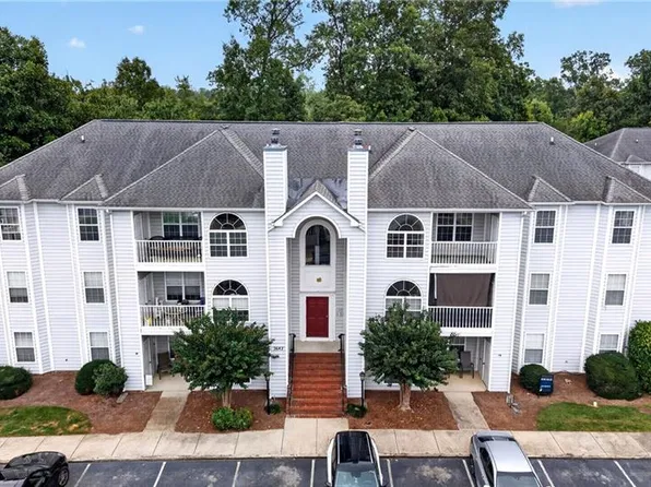 3642 Morris Farm Dr APT 2B, Greensboro, NC 27409