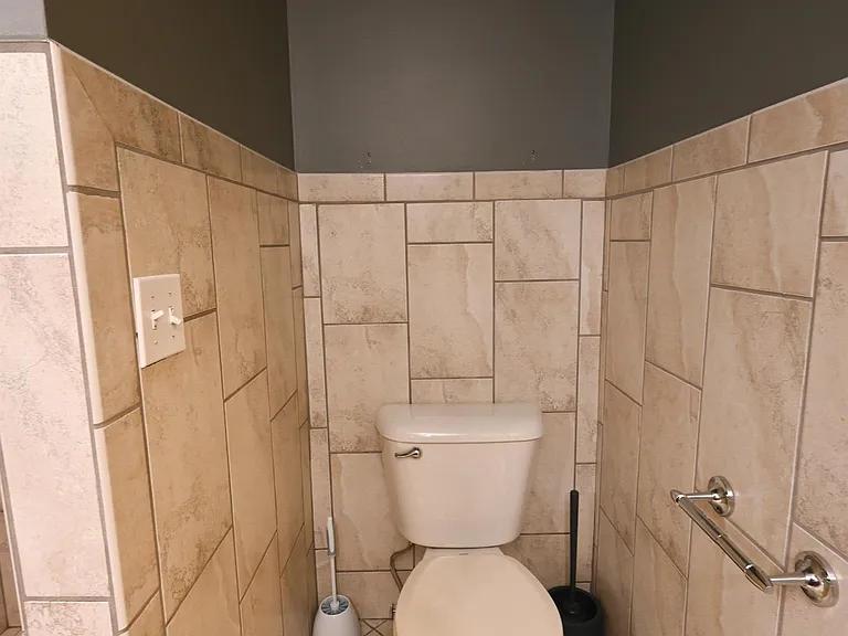 28777 Berwick Ct #1 — Photo 17