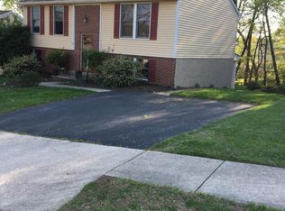 9304 Shadycreek Way, Parkville, MD 21234