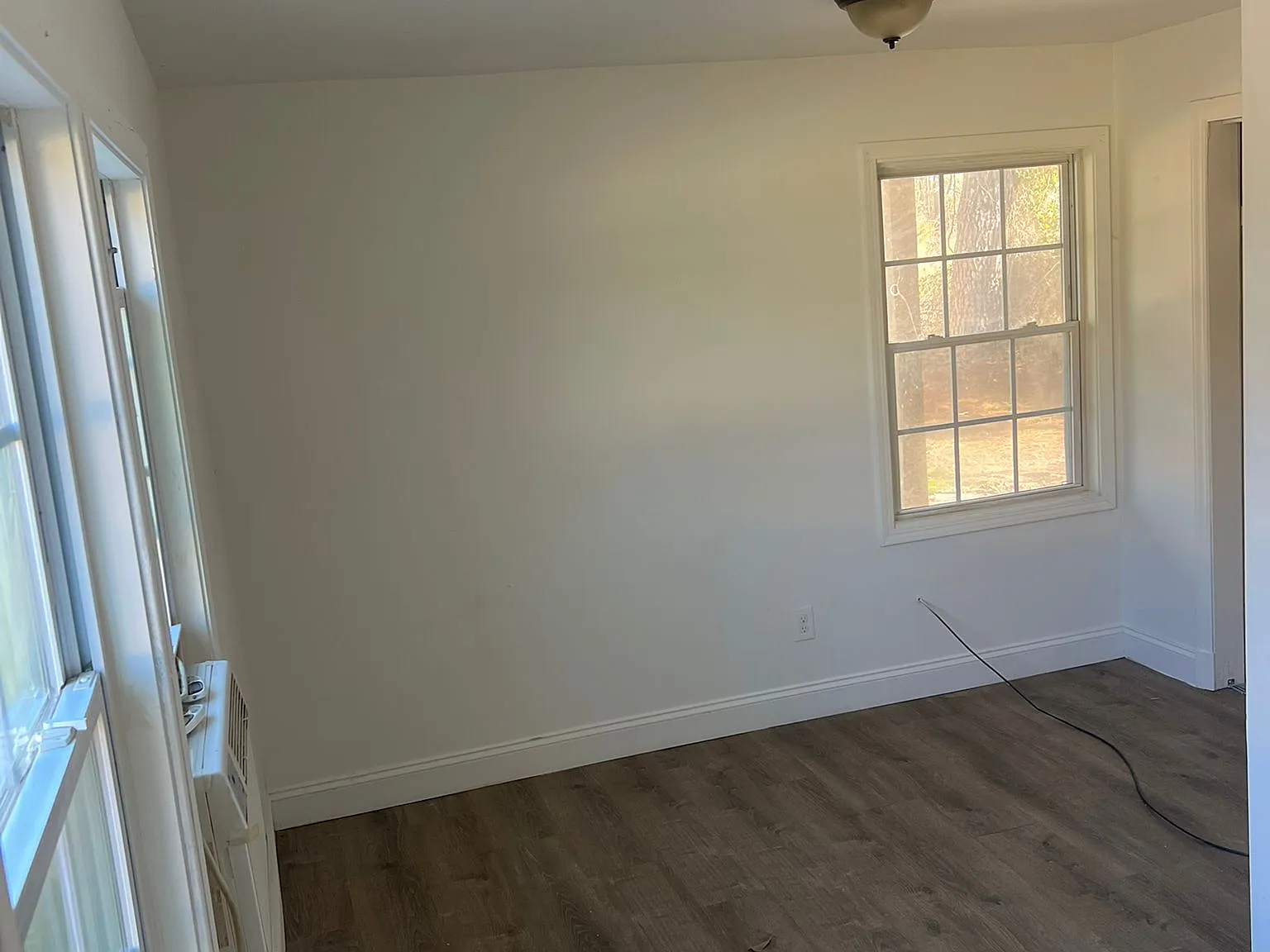 1 bed, 800 sqft, $950 — Photo 4