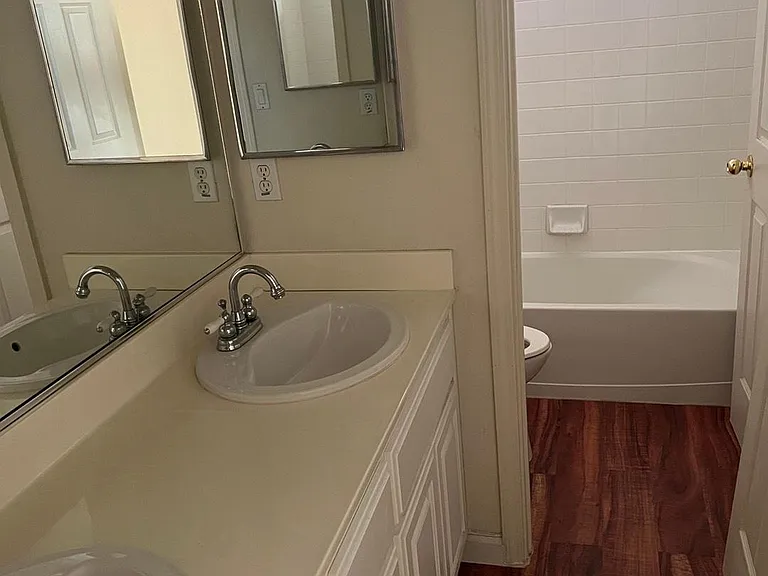 8 Lewis Cir — Photo 15