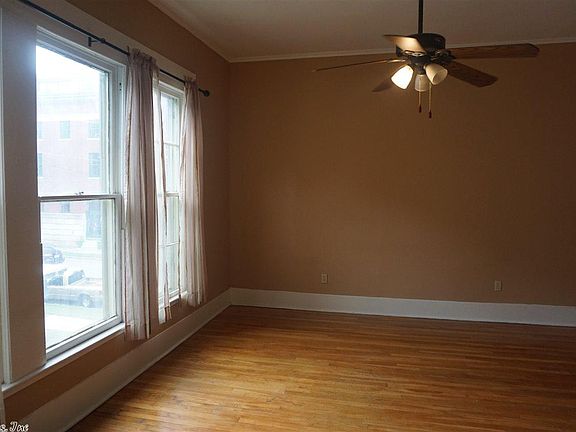 4th image of 1401 Cumberland St