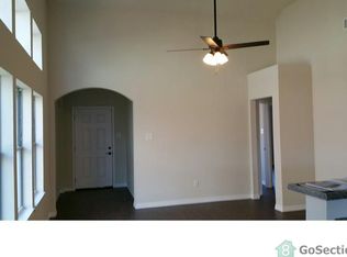 9020 Wild Rose Ln, Aubrey, TX 76227
