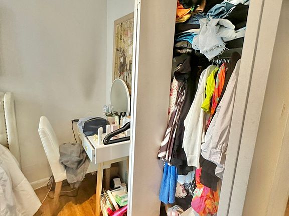 5th image of 1229 1st Ave APT 22