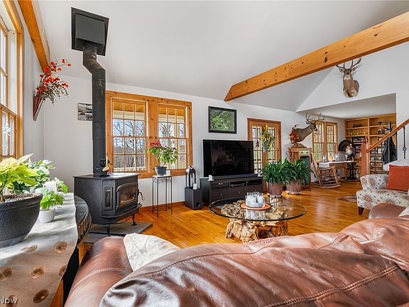 5th image of 2210 Scroll Rd SW