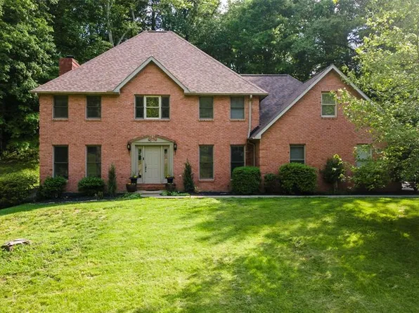 1711 El Rio Dr, Cape Girardeau, MO 63701