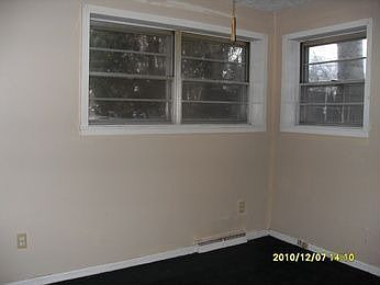 2nd image of 5514 S Washington Ave #A