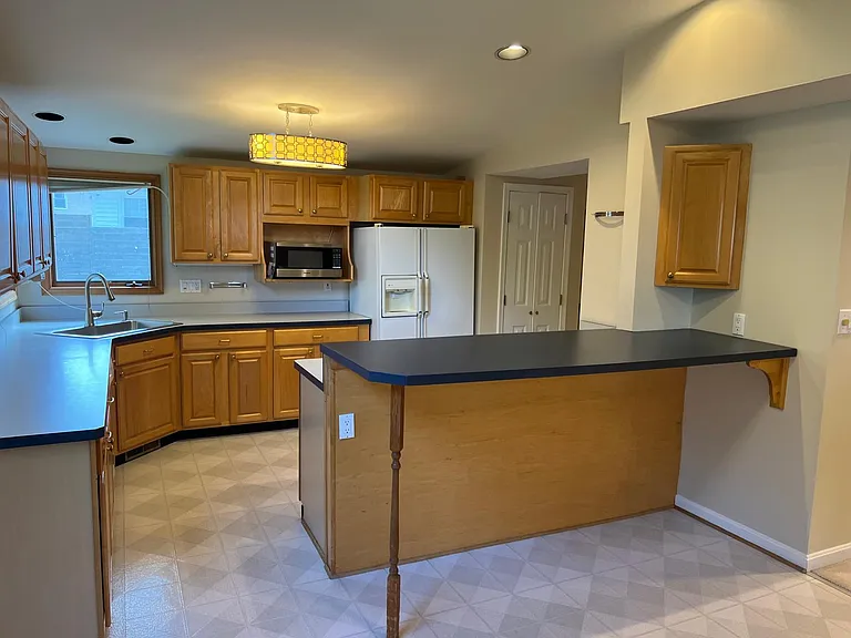 5 Madison Mills Ct — Photo 5
