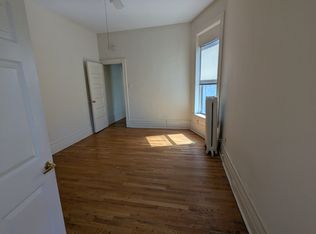 5142 S Blackstone Ave #2F, Chicago, IL 60615