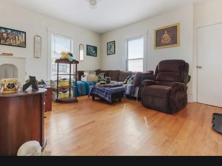 14 Trask St #2 — Photo 6