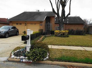 3426 Creek Grove Dr, Houston, TX 77066