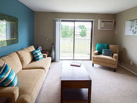 2nd image of 2143 Bollmann Dr #22192B