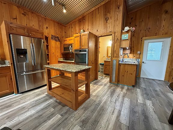 3rd image of 7355 County Road 456