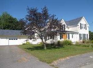 114 Madison Ave, Madison, ME 04950