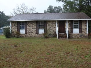 110 Elliott Ct, Walterboro, SC 29488