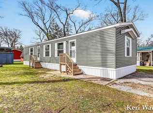 3521 Spruce St, Twin Lake, MI 49457