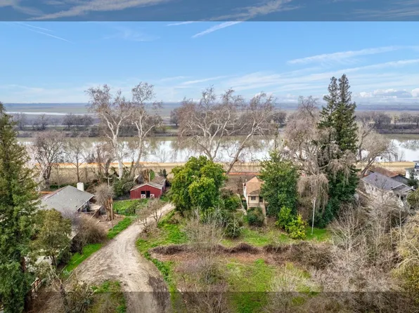 7150 Pocket Rd, Sacramento, CA 95831