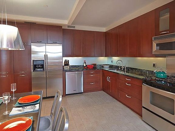 4th image of 272 W 107th St APT 8C