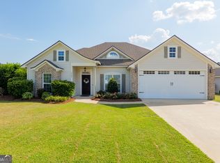 5109 Village Way, Hahira, GA 31632