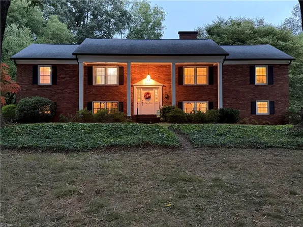 3959 Quilling Rd, Winston Salem, NC 27104
