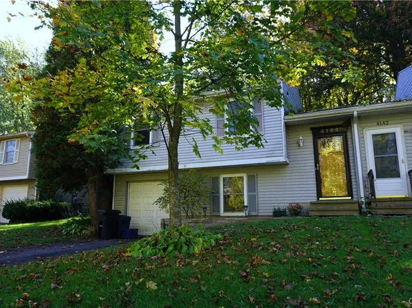 4144 Tommys Trl, Liverpool, NY 13090