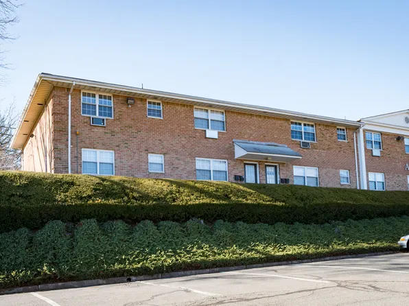 Valley, 20 Valley Ave, Westwood, NJ 07675