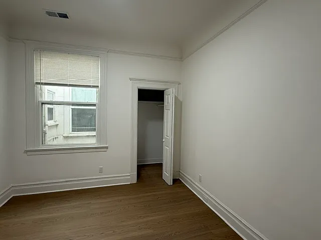 1034 Clement St — Photo 8