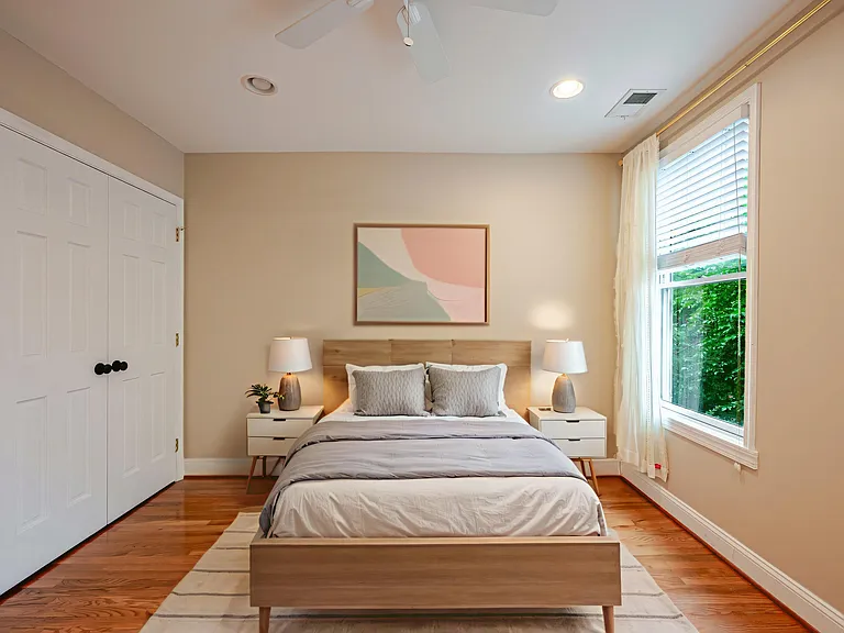 1524 Constitution Ave NE — Photo 16