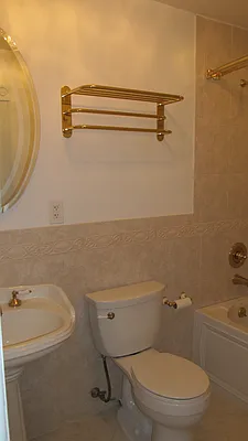 Rented by Realty on the Greene | media 30