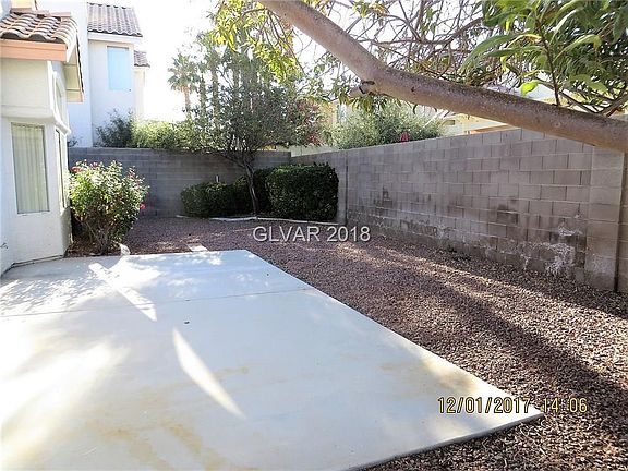 5th image of 2345 Queen Bee Ct