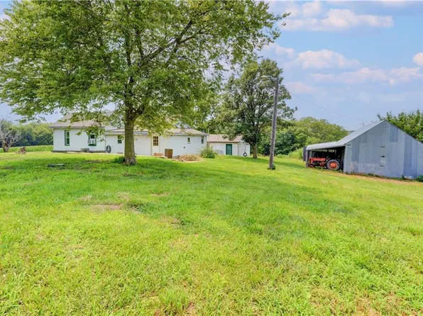 5401 SW State Route 116, De Kalb, MO 64440
