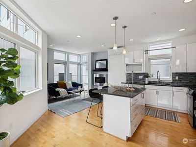 5529 34th Avenue NW, Seattle, WA, 98107