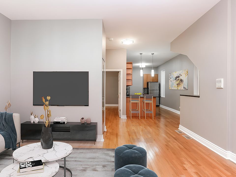 1st image of 2613 W Evergreen Ave APT 1F