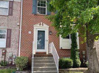 33 Open Gate Ct, Nottingham, MD 21236