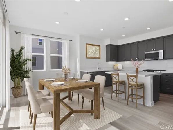 1639 W Lincoln Ave Unit 105, Anaheim, CA 92801