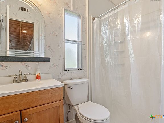 5th image of 927 Alamo Rd